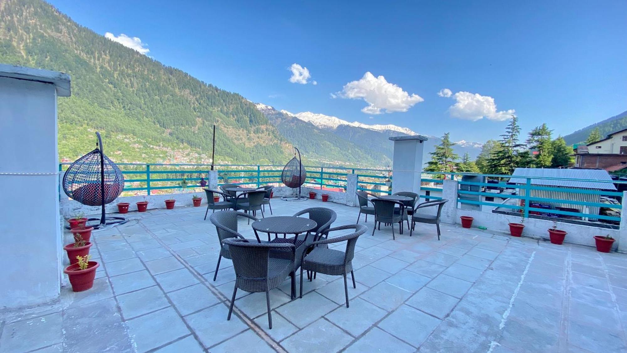 Hotel Meadows View Manali  Bagian luar foto